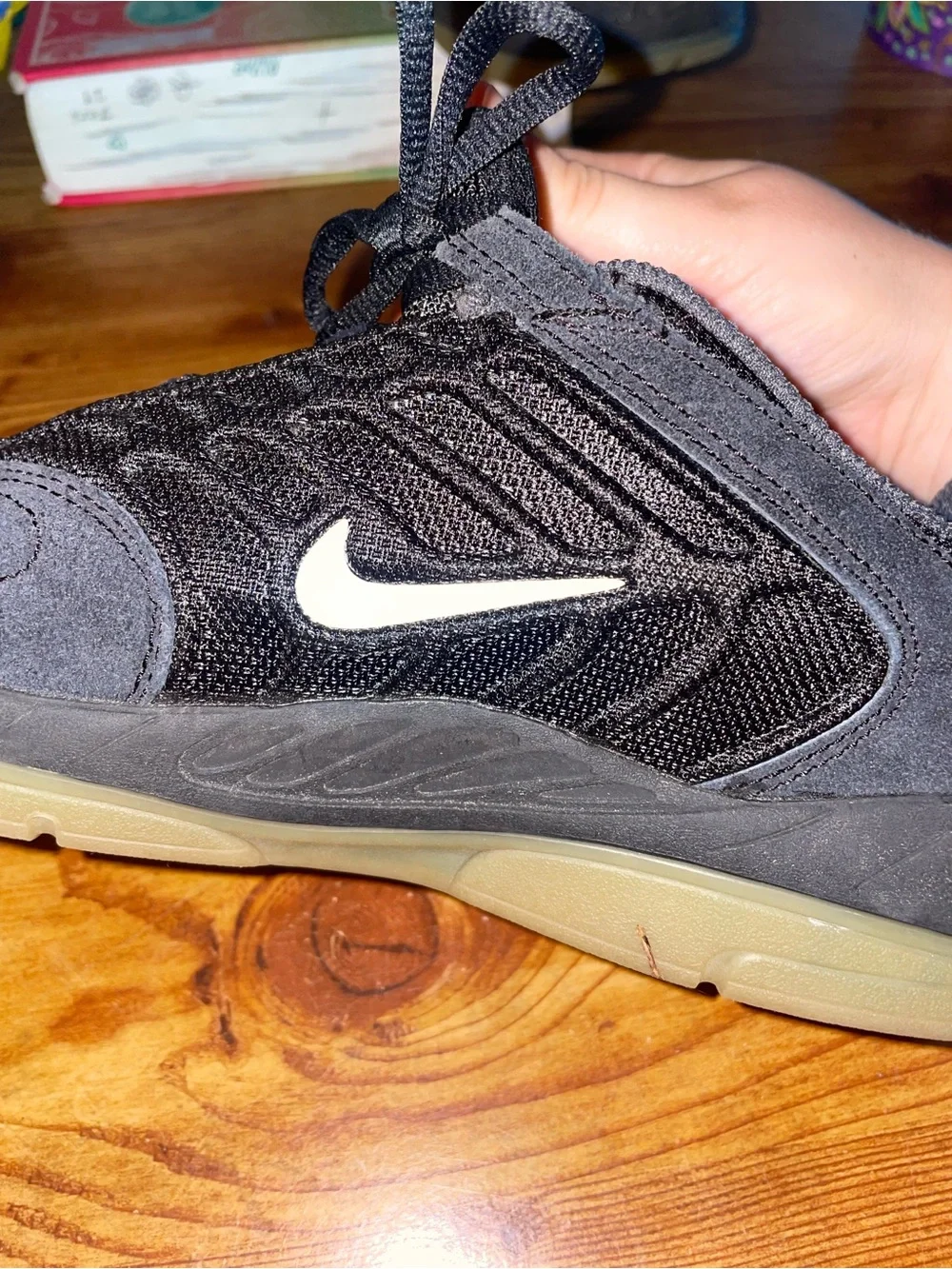 Nike Men’s Black Low-Top Athletic Sneakers